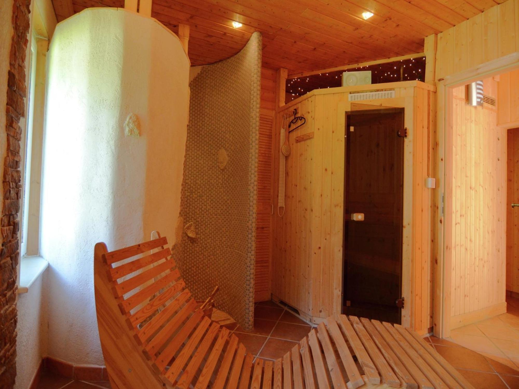 Cosy Apartment With Covered Porch Finsterbergen Dış mekan fotoğraf
